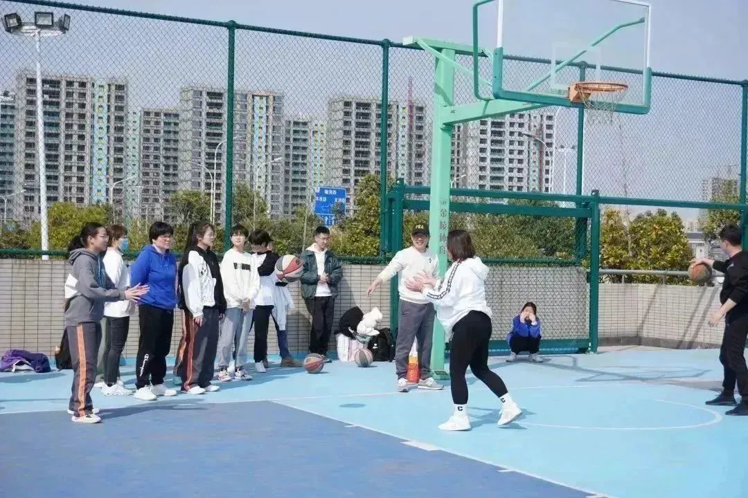 篮球周训练计划包括哪些内容呢图片_0